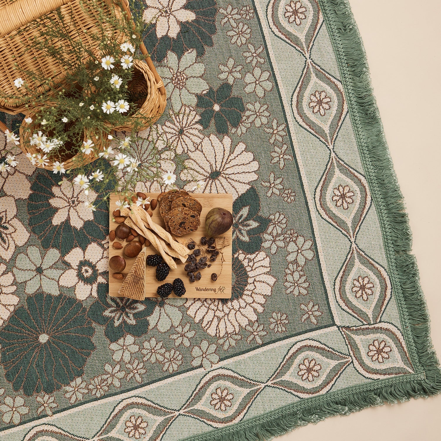 Lola Throw- Peppermint