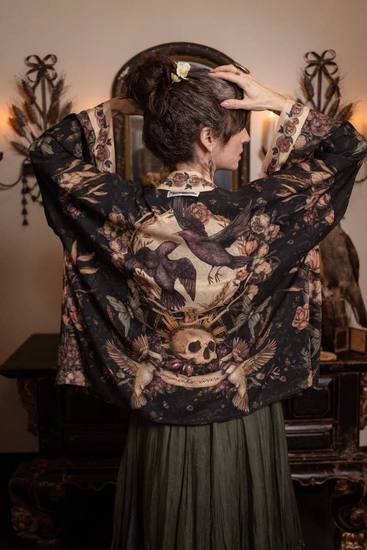 Momento Pixie Duster Crop Kimono