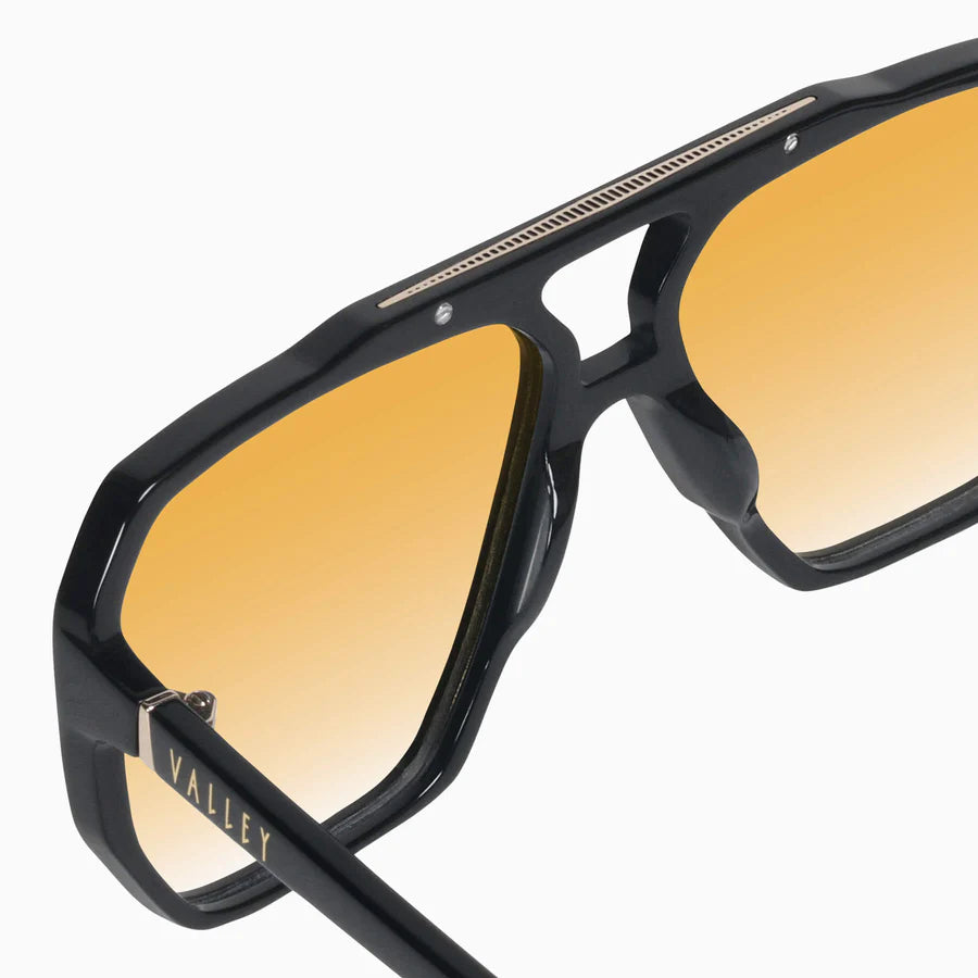 Rodeo- Gloss Black w Orange Grad Lens