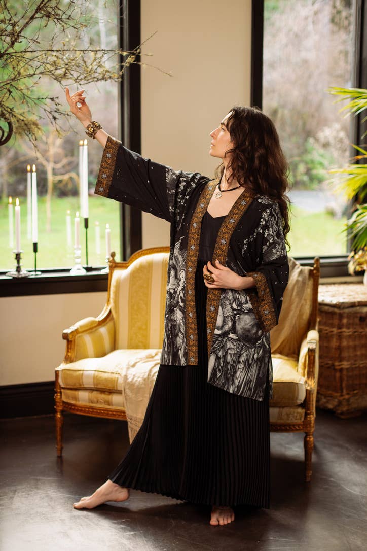The Guardians Matineé (mid-length) duster
