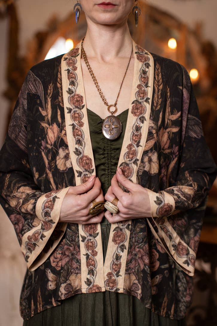 Momento Pixie Duster Crop Kimono