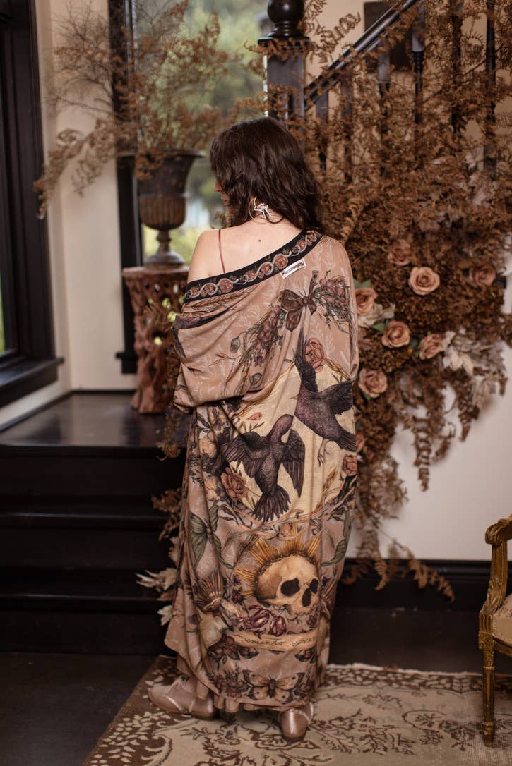 Momento Opera Duster Kimono Robe w/ Starlings & Skull