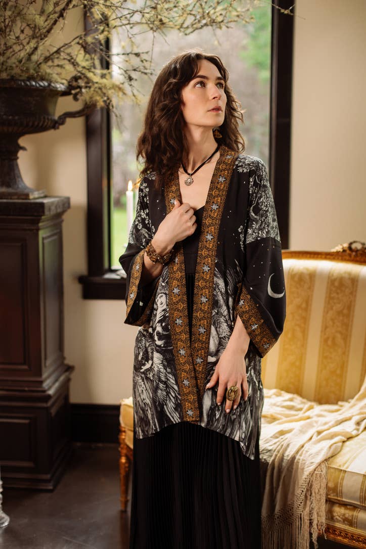 The Guardians Matineé (mid-length) duster