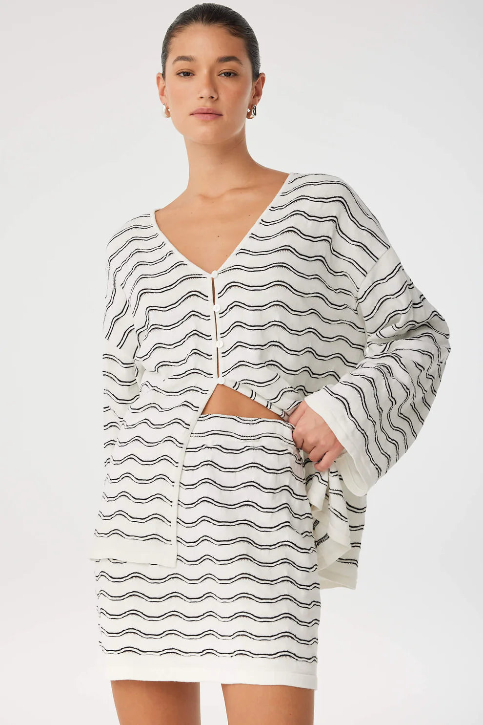 Onda Long Sleeve - Cream Wave