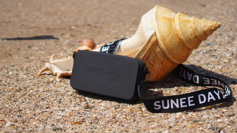 Sunee Dayz The Wanderer- Black