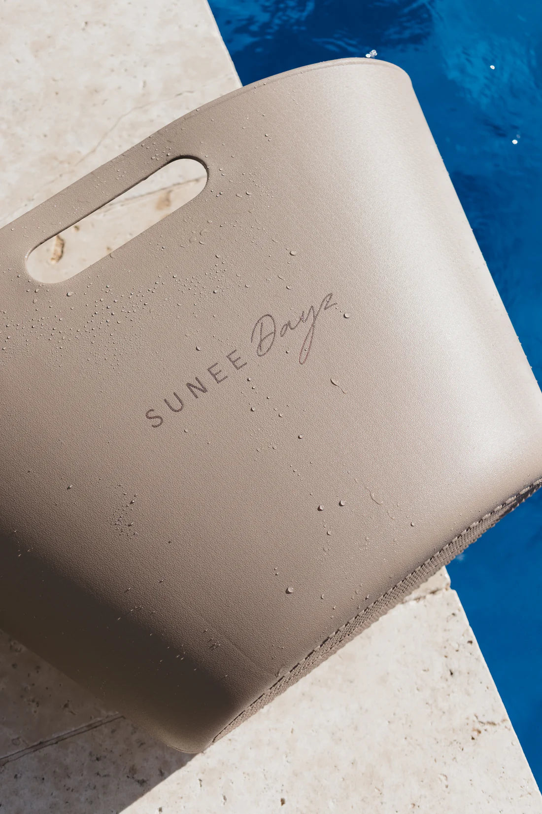 Sunee Dayz Beach Tub - Mocha