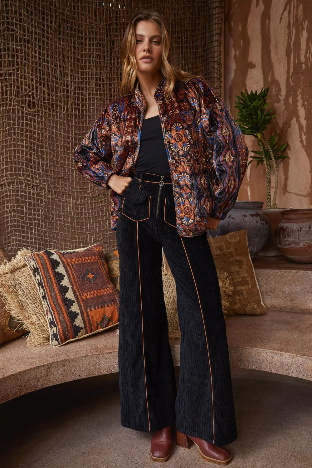 Selene Pants in Raven
