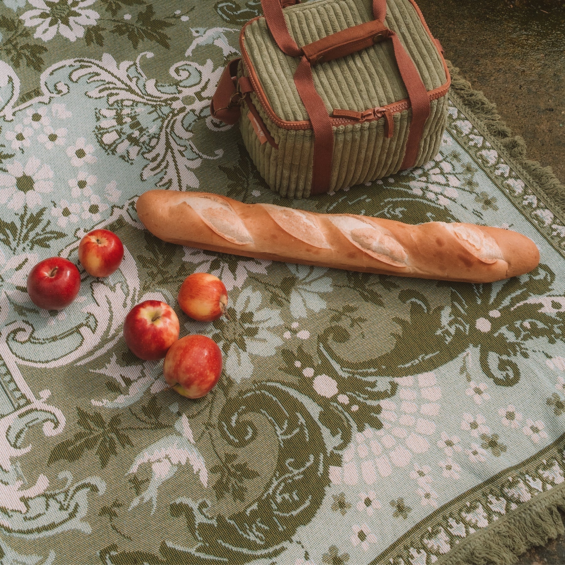 Ornate Floral Throw - Fern