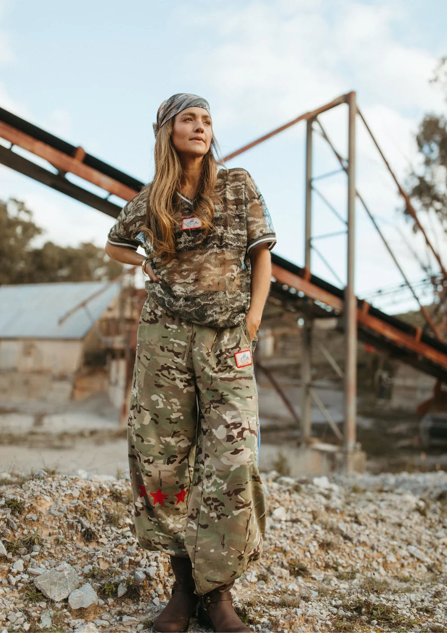 Camo Lace Vee