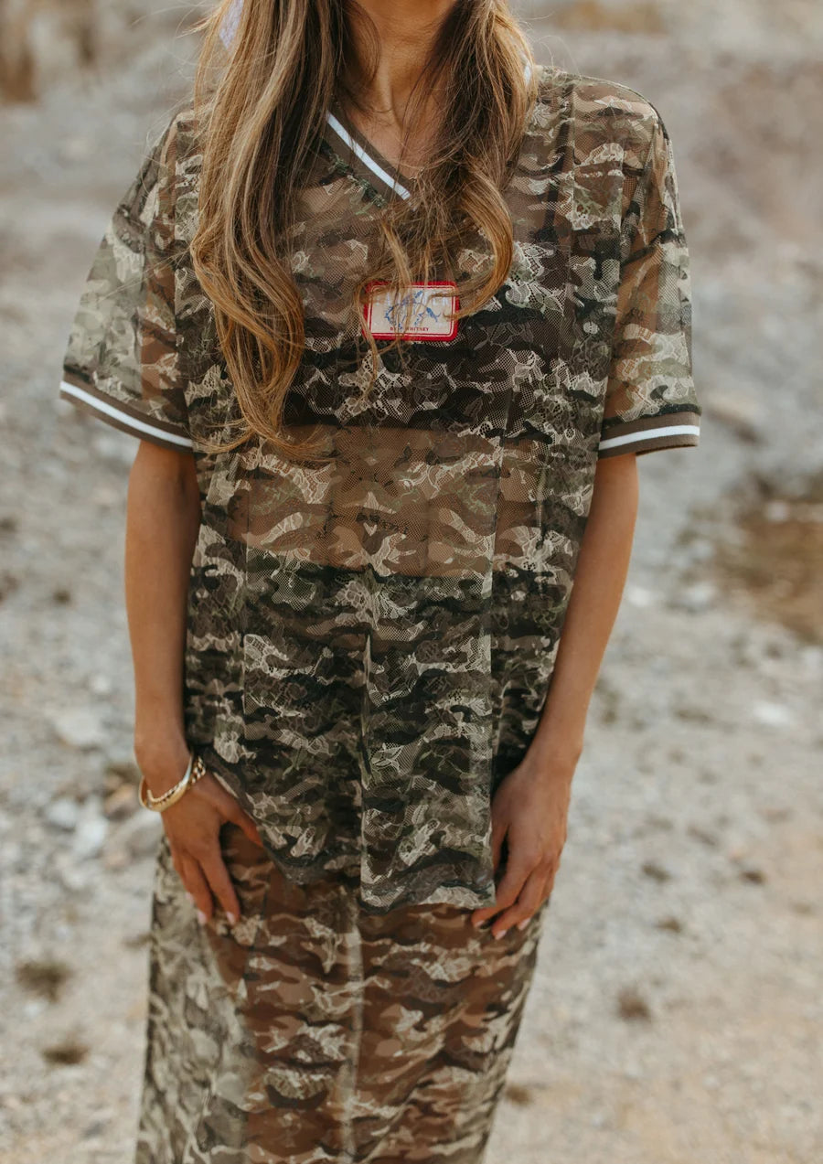 Camo Lace Vee