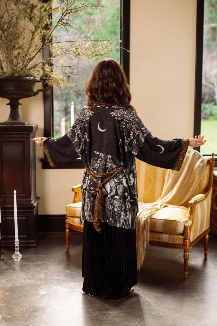 The Guardians Matineé (mid-length) duster