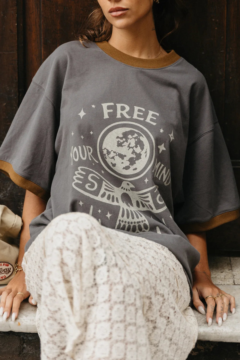 Free Your Mind Oversized T-Shirt - Washed Black
