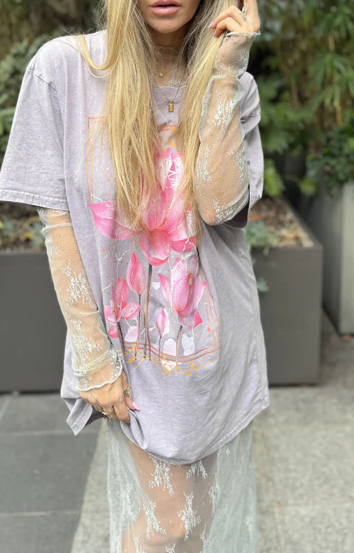 LOTUS REIGN TEE- ORCHID