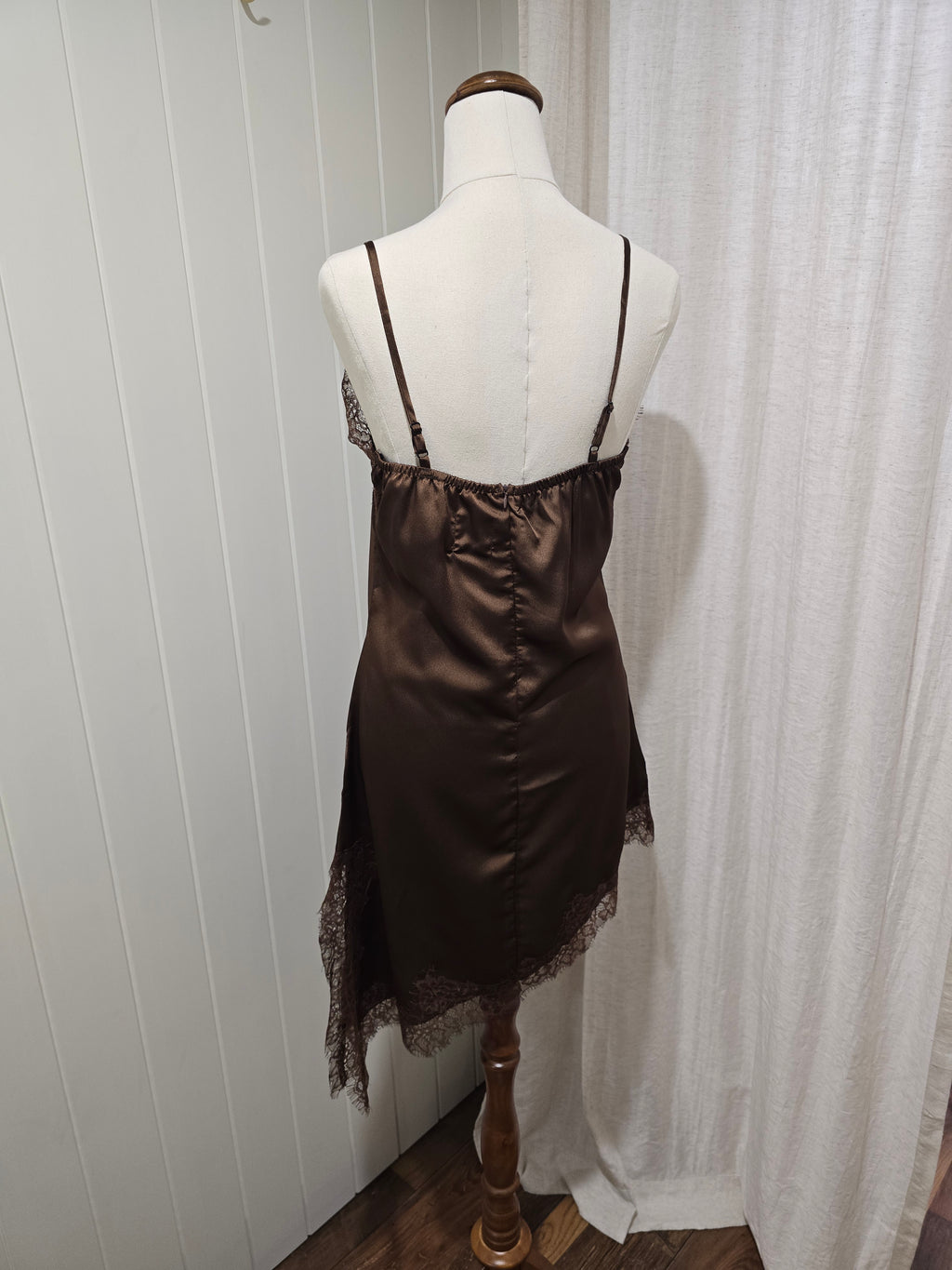 Cleo Lace Shift Dress Choc