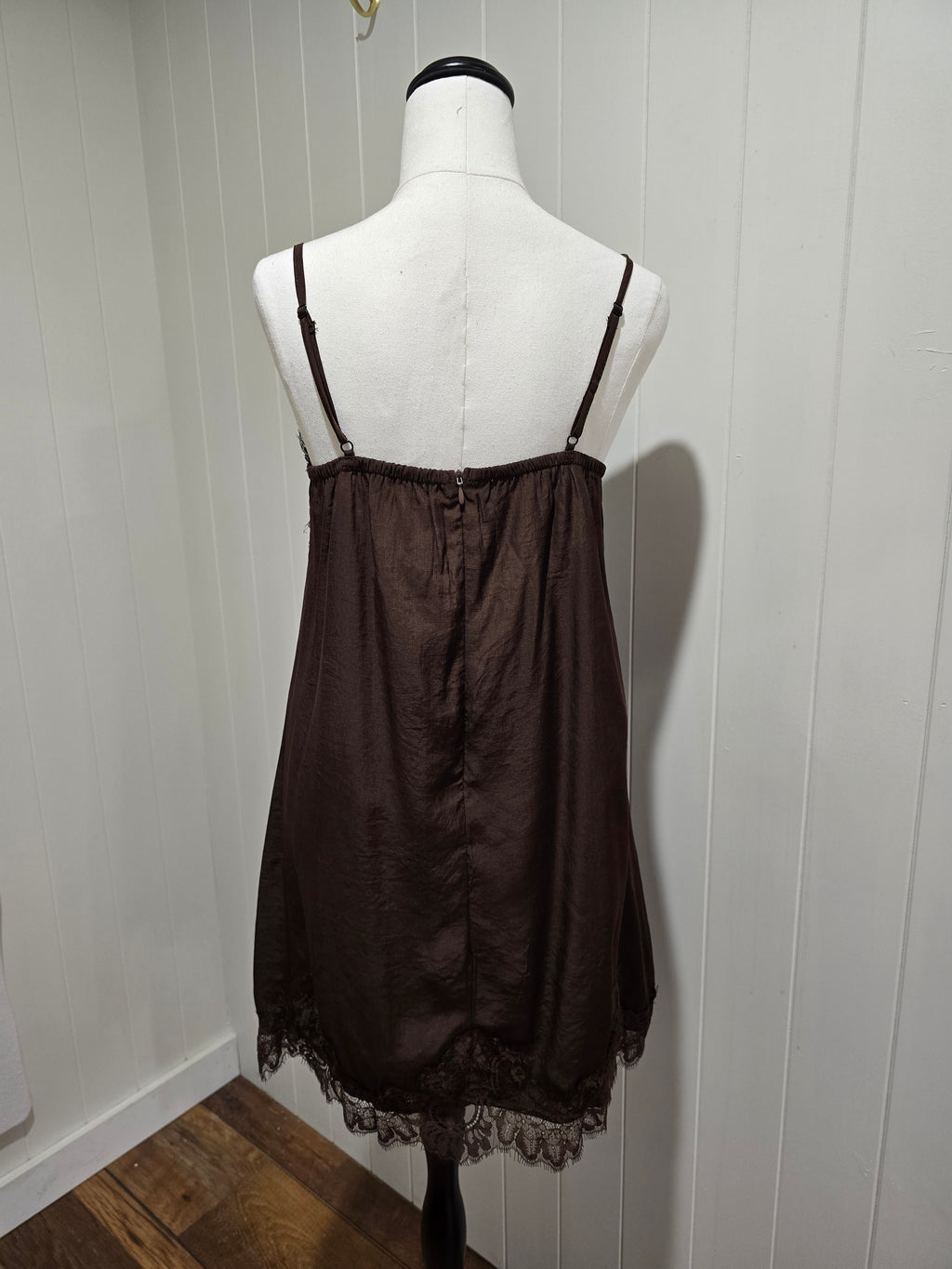 Ophelia Lace Shift Dress Choc