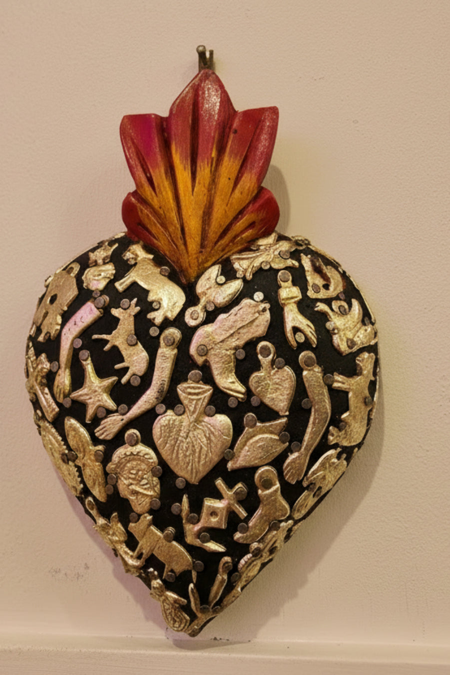 The Milagros Sacred Heart- Blk Large