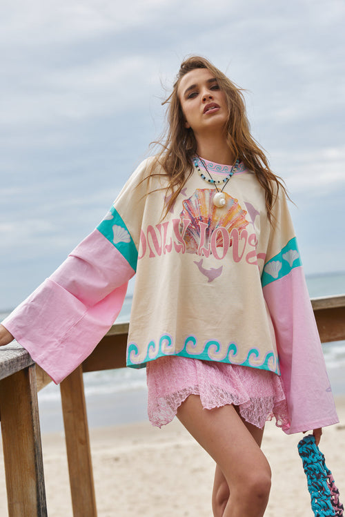 PREORDER-Dolphini Boxy Long Sleeve Tee
